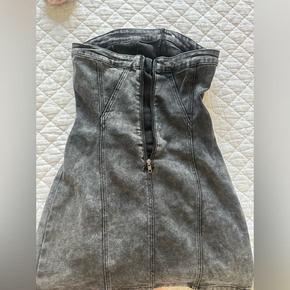 Showpo Strapless Asymmetrical Denim Dress Showpo Allisyn Mini Dress in Size 6 - Picture 4 of 5